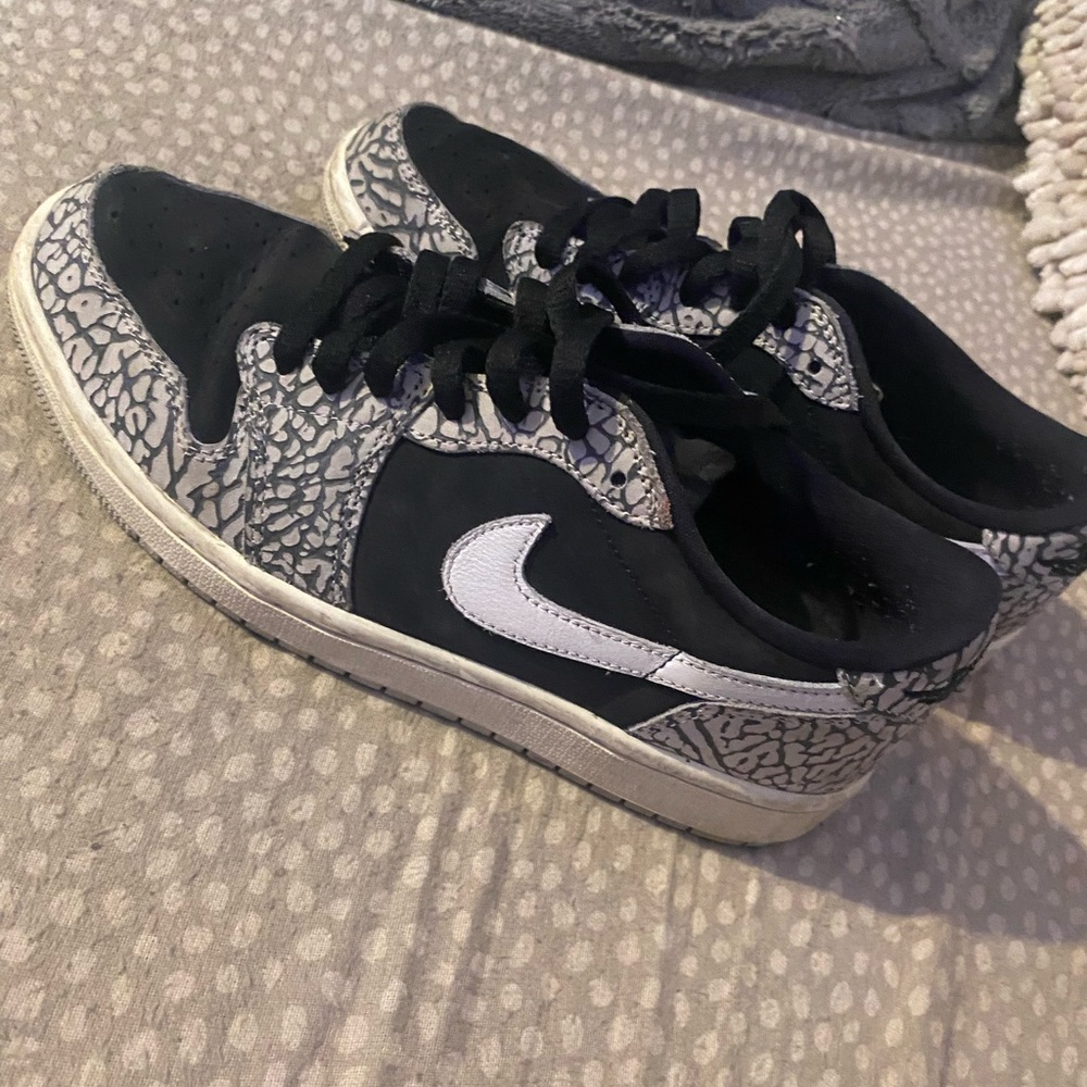 Nike Air Jordan low sneakers